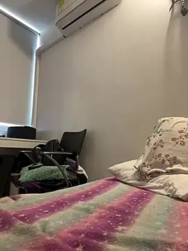 Snapshot of lolibahia chatting on 02-21-26, 08:32 lolibahia online show from 02-21-26, 08:32