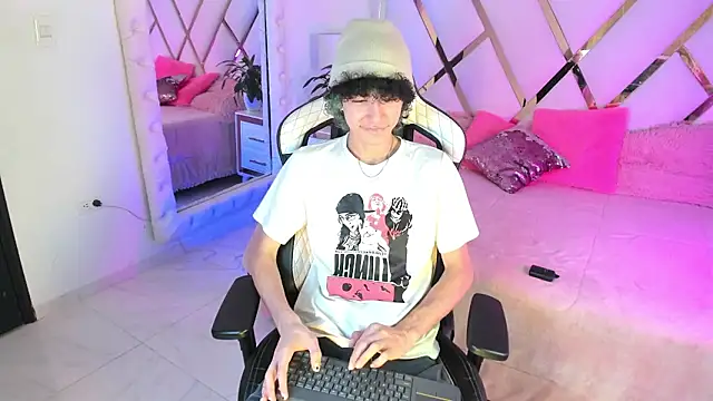 thanier 18 online show from 02-25-26, 07:12