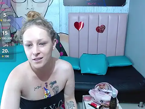 Snapshot of candywalthonrs707 chatting on 02-17-26, 05:52 candywalthonrs707 online show from 02-17-26, 05:52