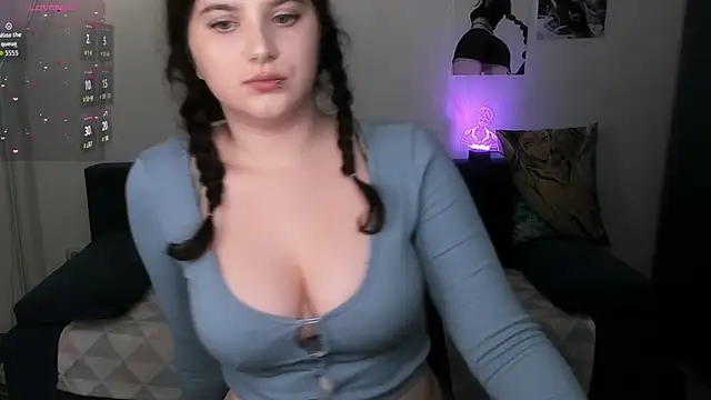 chloe dashh online show from 03-09-26, 07:18