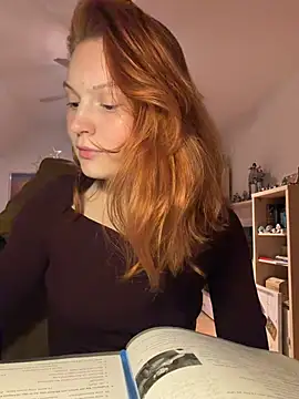 Snapshot of mad_girlygirl chatting on 02-04-26, 07:20 mad girlygirl online show from 02-04-26, 07:20