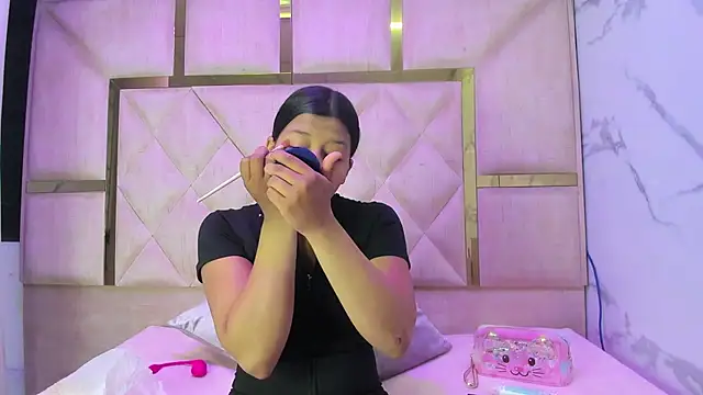 Snapshot of Vaneline2 chatting on 02-11-26, 07:30 Vaneline2 online show from 02-11-26, 07:30