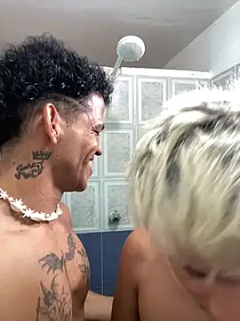 MaxyRyan online show from 04-05-26, 03:42