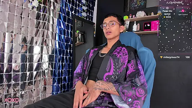 Snapshot of _Josh_Moon_ chatting on 02-19-26, 03:41 Josh Moon online show from 02-19-26, 03:41