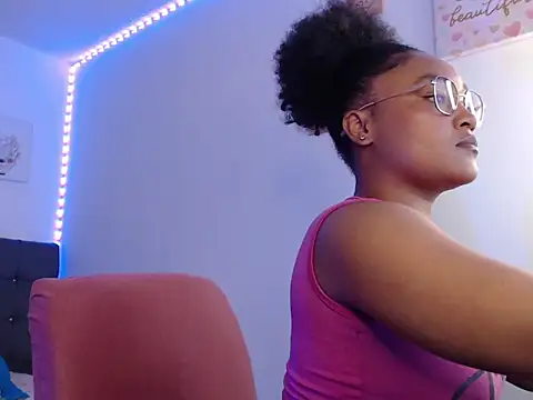 latin riahnna jp online show from 04-09-26, 03:28