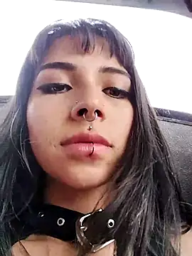 Snapshot of _C_A_O_S-_- chatting on 02-10-26, 07:40 C A O S- - online show from 02-10-26, 07:40