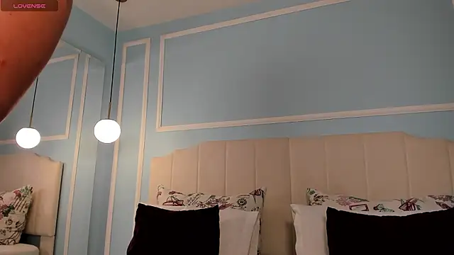 ashley foox online show from 02-20-26, 03:03