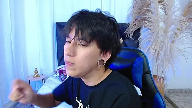 nikoo 18 online show from 02-04-26, 02:12