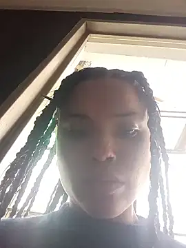 Snapshot of Maggyx chatting on 02-24-26, 01:09 Maggyx online show from 02-24-26, 01:09