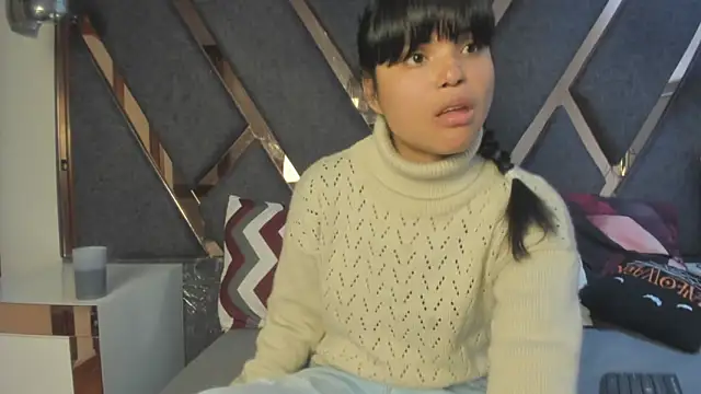 Snapshot of Maggyx chatting on 05-02-26, 03:39 Maggyx online show from 05-02-26, 03:39