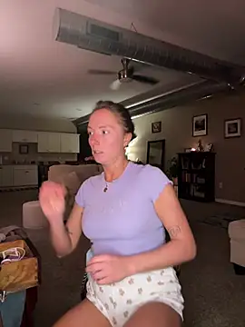 mooviebaby online show from 02-18-26, 12:28