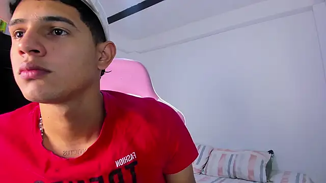 Snapshot of Adrian_Prime_ chatting on 02-19-26, 06:59 Adrian Prime online show from 02-19-26, 06:59