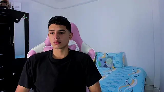 Snapshot of Adrian_Prime_ chatting on 02-27-26, 07:14 Adrian Prime online show from 02-27-26, 07:14