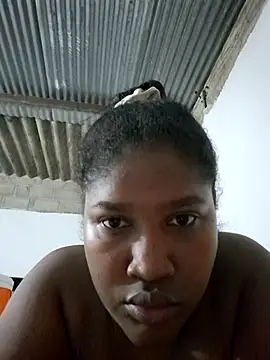 Snapshot of bubygrandes chatting on 02-06-26, 06:40 bubygrandes online show from 02-06-26, 06:40