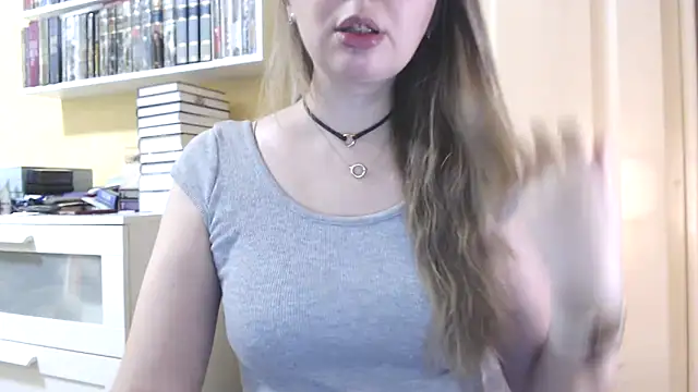 Snapshot of Tasiya chatting on 02-13-26, 12:56 Tasiya online show from 02-13-26, 12:56