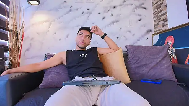 Max Hornye online show from 02-27-26, 06:41