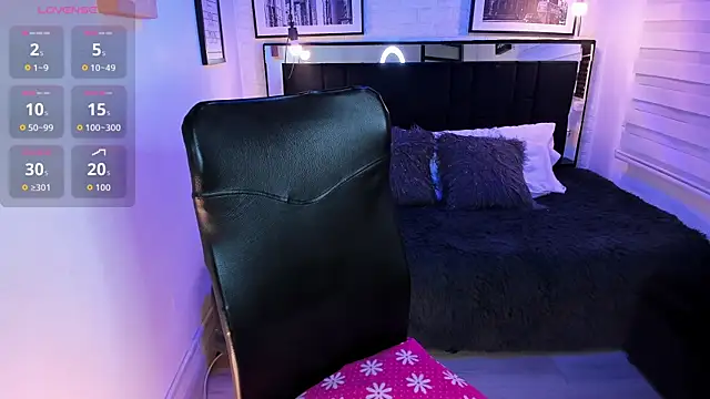 Snapshot of ladyraing chatting on 02-27-26, 09:37 ladyraing online show from 02-27-26, 09:37