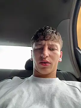ARON LUXX online show from 05-12-26, 05:43