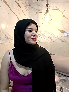 Snapshot of _Nadiiaa chatting on 02-04-26, 01:28 Nadiiaa online show from 02-04-26, 01:28