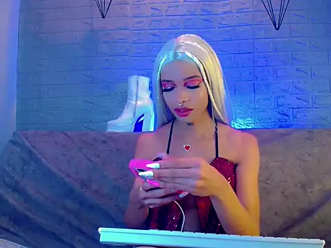 DahliaGill online show from 02-11-26, 02:49