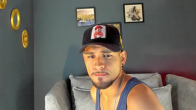 Snapshot of neyder_sanz chatting on 02-23-26, 12:35 neyder sanz online show from 02-23-26, 12:35