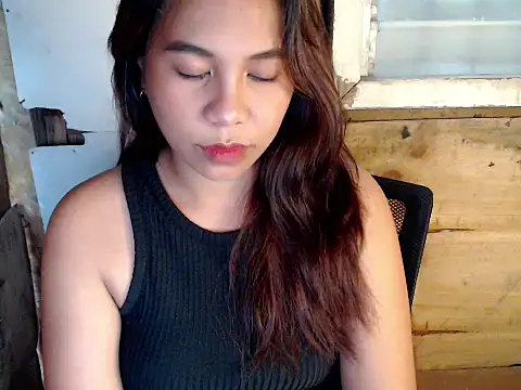 KristinaValerie22 online show from 03-01-26, 04:47