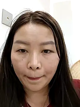 Snapshot of Jennie_dogy chatting on 02-23-26, 12:02 Jennie dogy online show from 02-23-26, 12:02