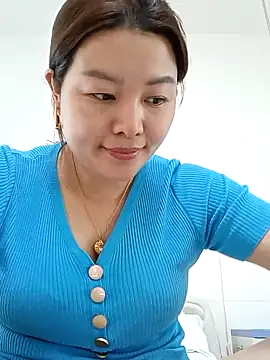 Jennie dogy online show from 04-11-26, 01:21