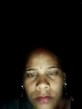 Snapshot of Hot_ree64 chatting on 02-17-26, 03:29 Hot ree64 online show from 02-17-26, 03:29