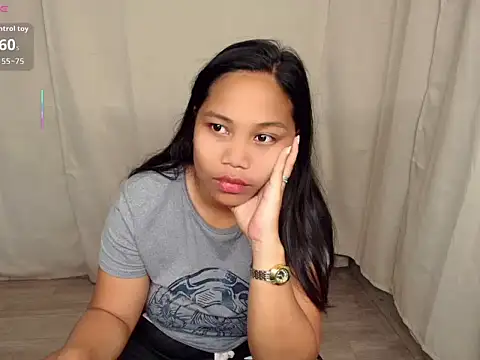 Snapshot of Black_novaaa chatting on 02-13-26, 12:06 Black novaaa online show from 02-13-26, 12:06