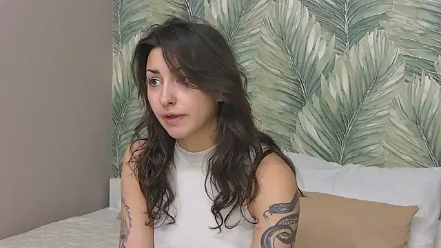 Snapshot of AngelaCox chatting on 02-20-26, 06:10 AngelaCox online show from 02-20-26, 06:10