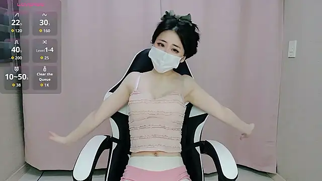 Snapshot of dami539 chatting on 02-23-26, 10:01 dami539 online show from 02-23-26, 10:01