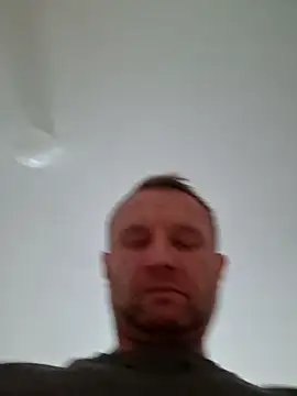 Tommyzzzzzz online show from 05-18-26, 02:23