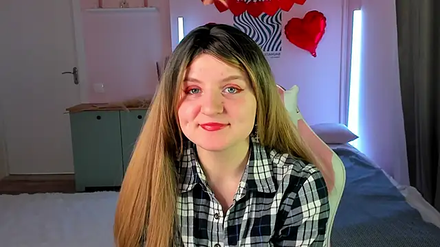 Snapshot of Maria_Rogers chatting on 02-20-26, 01:24 Maria Rogers online show from 02-20-26, 01:24