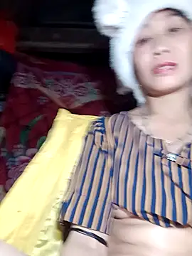 Snapshot of witch-xx chatting on 02-23-26, 12:46 witch-xx online show from 02-23-26, 12:46