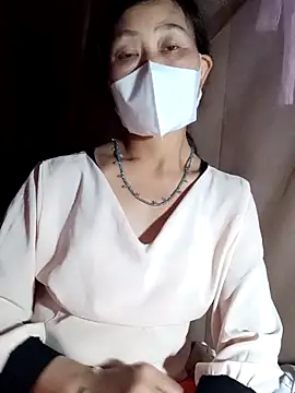 witch-xx online show from 04-05-26, 03:47