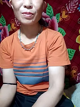 Snapshot of witch-xx chatting on 05-17-26, 06:22 witch-xx online show from 05-17-26, 06:22