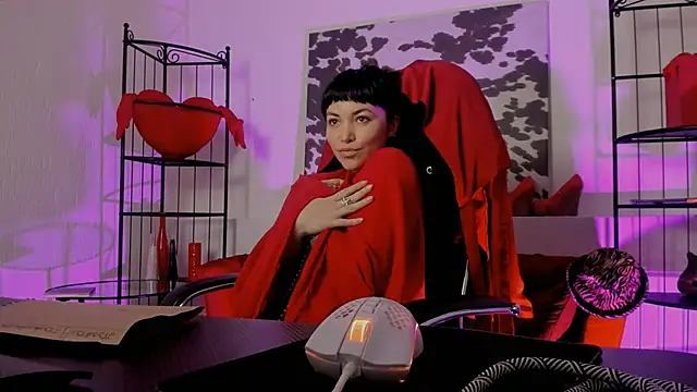 Snapshot of NeoGeisha chatting on 06-03-26, 02:33 NeoGeisha online show from 06-03-26, 02:33