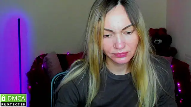 Snapshot of BlondMikey22 chatting on 02-27-26, 06:30 BlondMikey22 online show from 02-27-26, 06:30