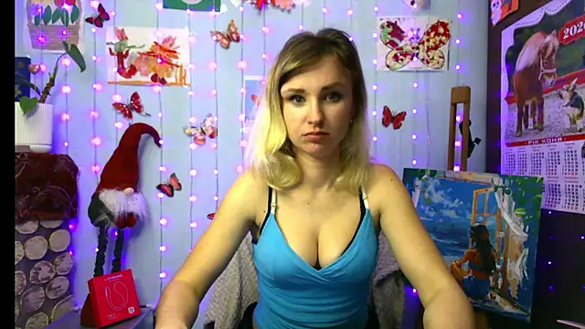 Snapshot of HarleyWidLife chatting on 02-27-26, 05:02 HarleyWidLife online show from 02-27-26, 05:02