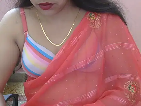 Snapshot of Cute_Sheetal chatting on 02-08-26, 01:03 Cute Sheetal online show from 02-08-26, 01:03