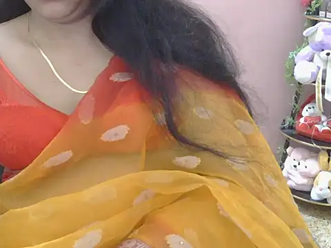 Snapshot of Cute_Sheetal chatting on 02-22-26, 01:31 Cute Sheetal online show from 02-22-26, 01:31