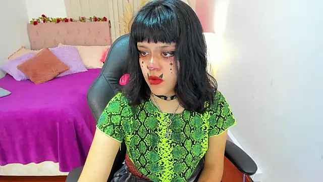 Snapshot of Nahemot_sadish chatting on 02-07-26, 12:53 Nahemot sadish online show from 02-07-26, 12:53