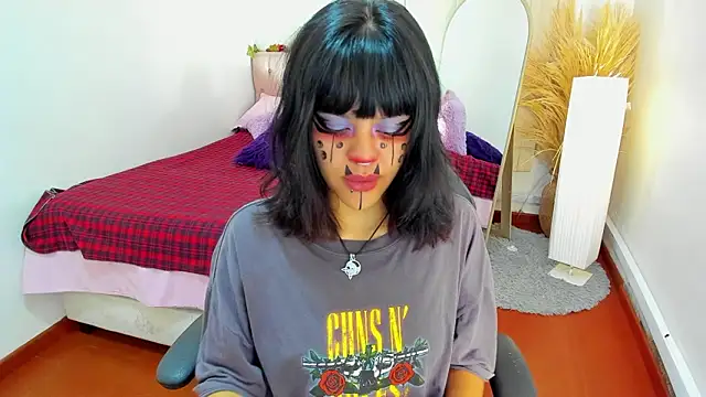 Snapshot of Nahemot_sadish chatting on 02-24-26, 12:58 Nahemot sadish online show from 02-24-26, 12:58