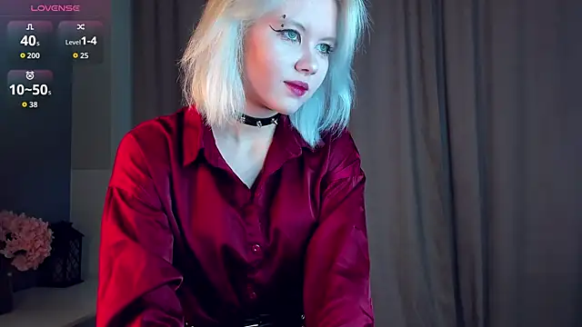 GoldenLenarz online show from 03-25-26, 11:05