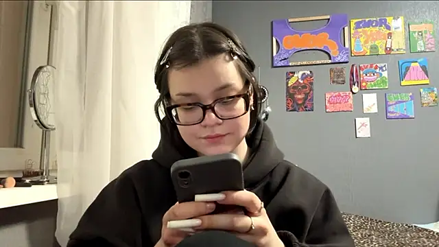 AngelLune online show from 02-10-26, 10:58