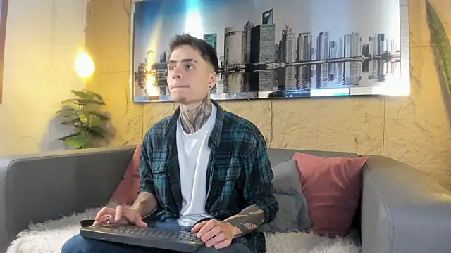 Snapshot of acxel_prescot chatting on 02-08-26, 08:34 acxel prescot online show from 02-08-26, 08:34