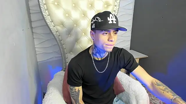 Snapshot of acxel_prescot chatting on 02-25-26, 08:18 acxel prescot online show from 02-25-26, 08:18