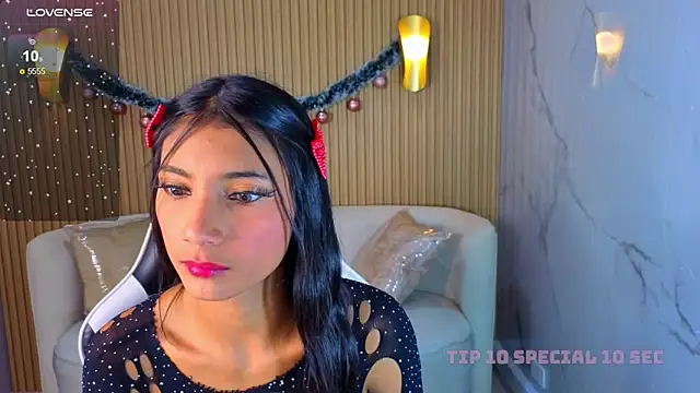 Snapshot of Perla_Moon_Tx chatting on 02-09-26, 04:22 Perla Moon Tx online show from 02-09-26, 04:22