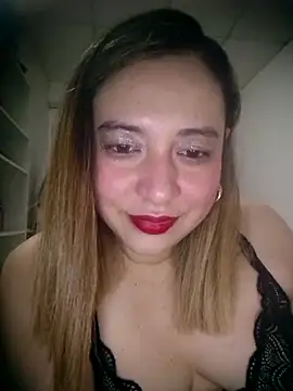 Snapshot of Nyssa_Coil chatting on 03-04-26, 01:00 Nyssa Coil online show from 03-04-26, 01:00